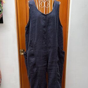 Elizabeth Suzann Clyde jumpsuit in navy.